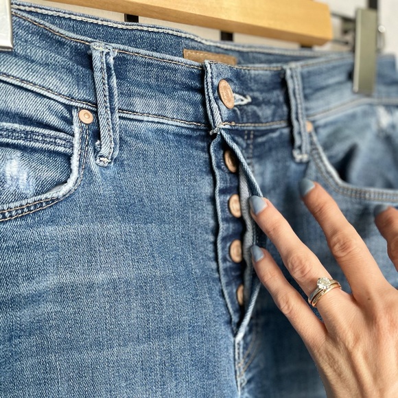 MOTHER Denim Super Stunner Ankle in Racing Hearts - Picture 4 of 7